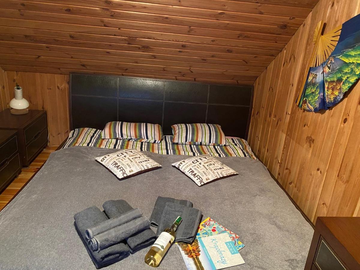 Dom Pod Sosnami Villa Rzewnie Exterior photo